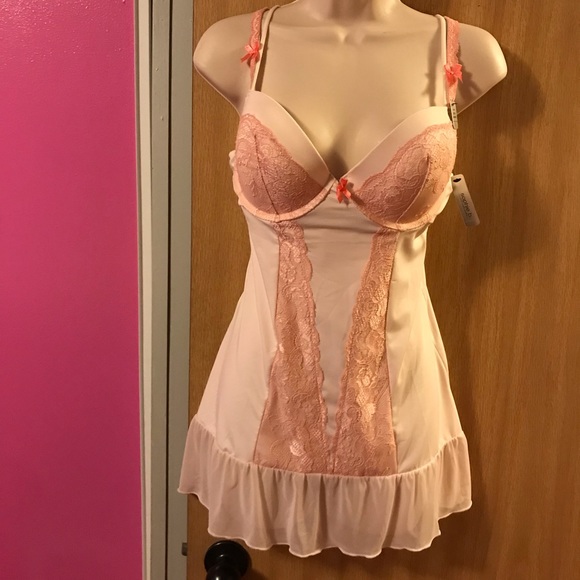 sophie b. Other - Beautiful cream and peach pink lingerie sophie b. Other - Beautiful cream and peach pink lingerie